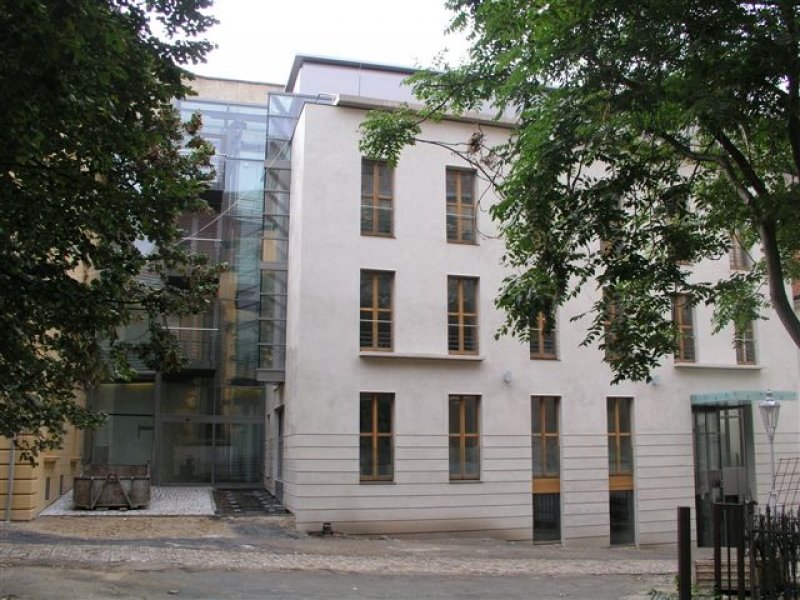 Revitalisation and completion of the complex Na Rybníčku, Prague 2