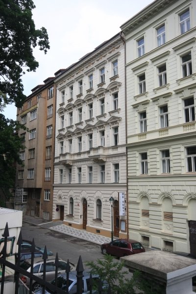 Apartment Building in Rošických Street