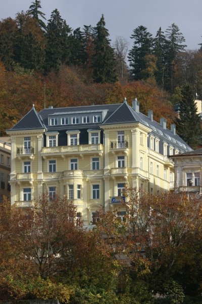 Refurbishment and Reconstruction of Snezka Building, Mariánské Lázně