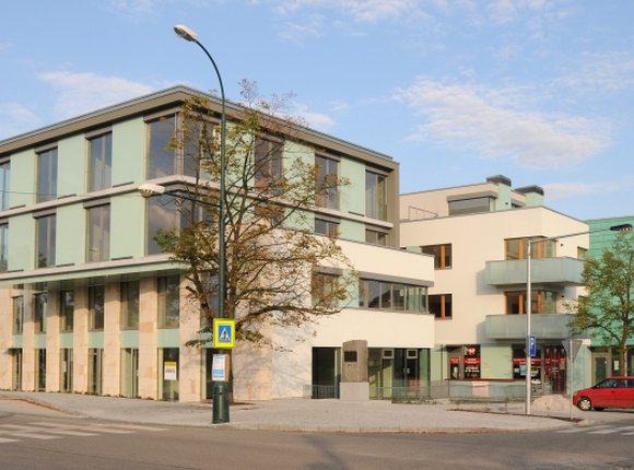 Štětkovice Village Square Extension