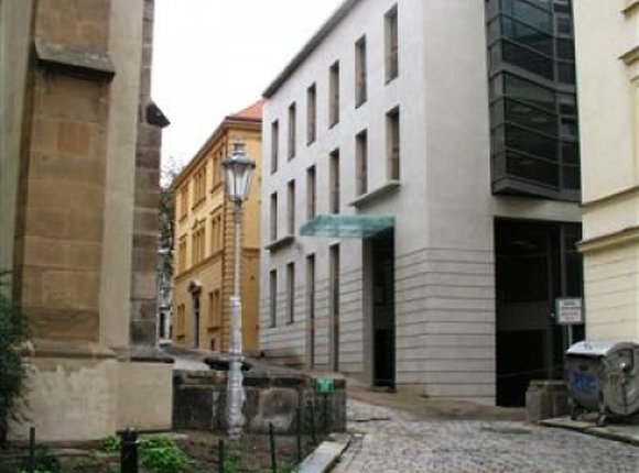 Revitalisation and completion of the complex Na Rybníčku, Prague 2